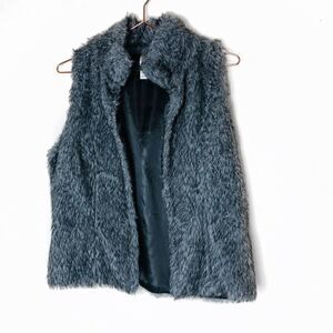 EUC Cherokee Grey Faux Fur Vest Jr Girls XL